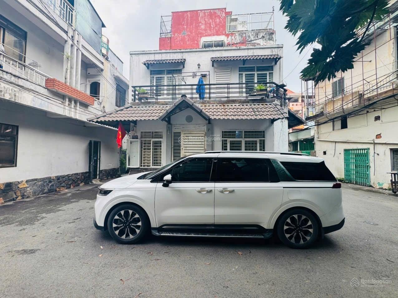 Phan Văn Trị, 3 mặt hẻm XE Hơi 8m, KO Lộ Giới - Ngang 6m - Nhỉnh 6 Tỷ