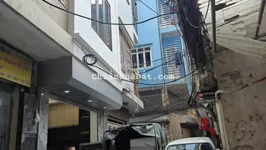 PHÂN LÔ Ô TÔ VÀO NHÀ. MẶT NGÕ THÔNG KINH DOANH. DIỆN TÍCH 42M X 5 TẦNG. Ô CHỜ THANG MÁY. 30M RA MP.