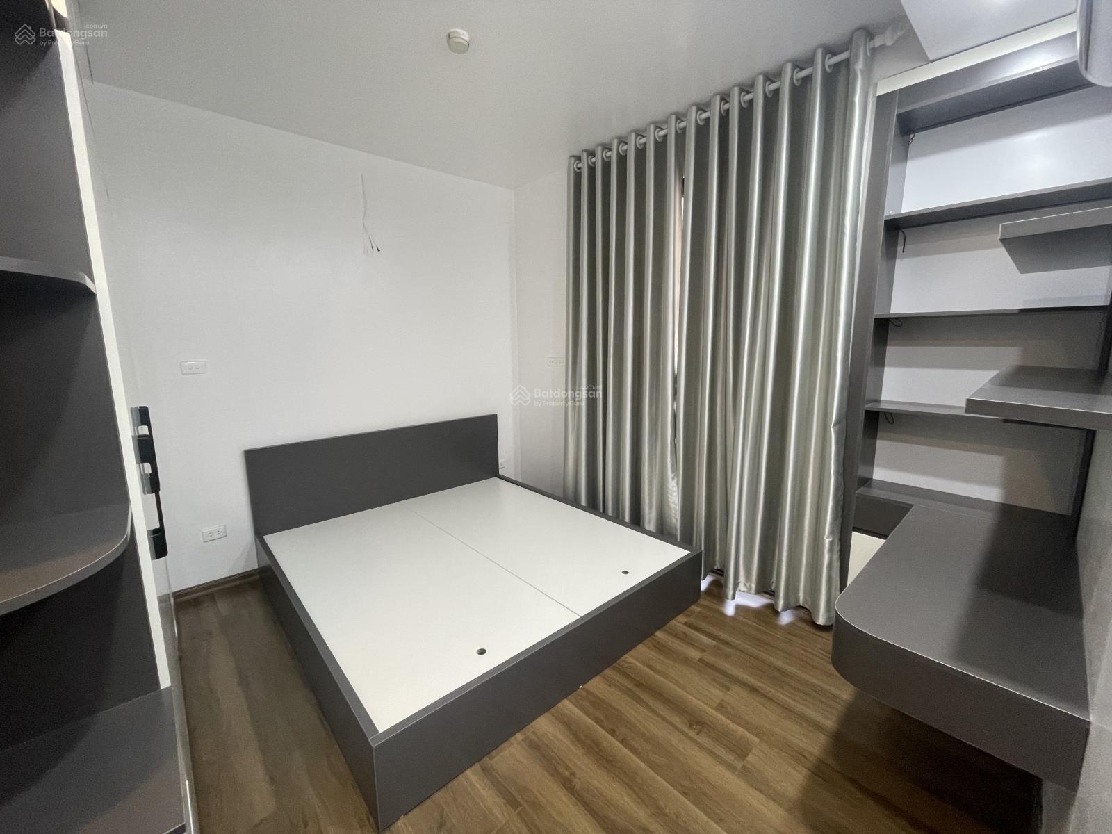 Bán căn hộ cc Lilama 52 Lĩnh Nam - Hoàng Mai - HN. Dtích 90m2: 2 p ngủ, 2wc. Giá 4 tỷ. 0983 282 ***