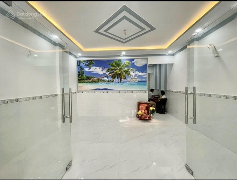 Gấp Bán Giảm Sâu 600Tr Nhà Mới Đẹp 62M2Nhỉnh 5Tỷ2Tầng BTCT HXH Ngay Chợ Giáp Tân Phú