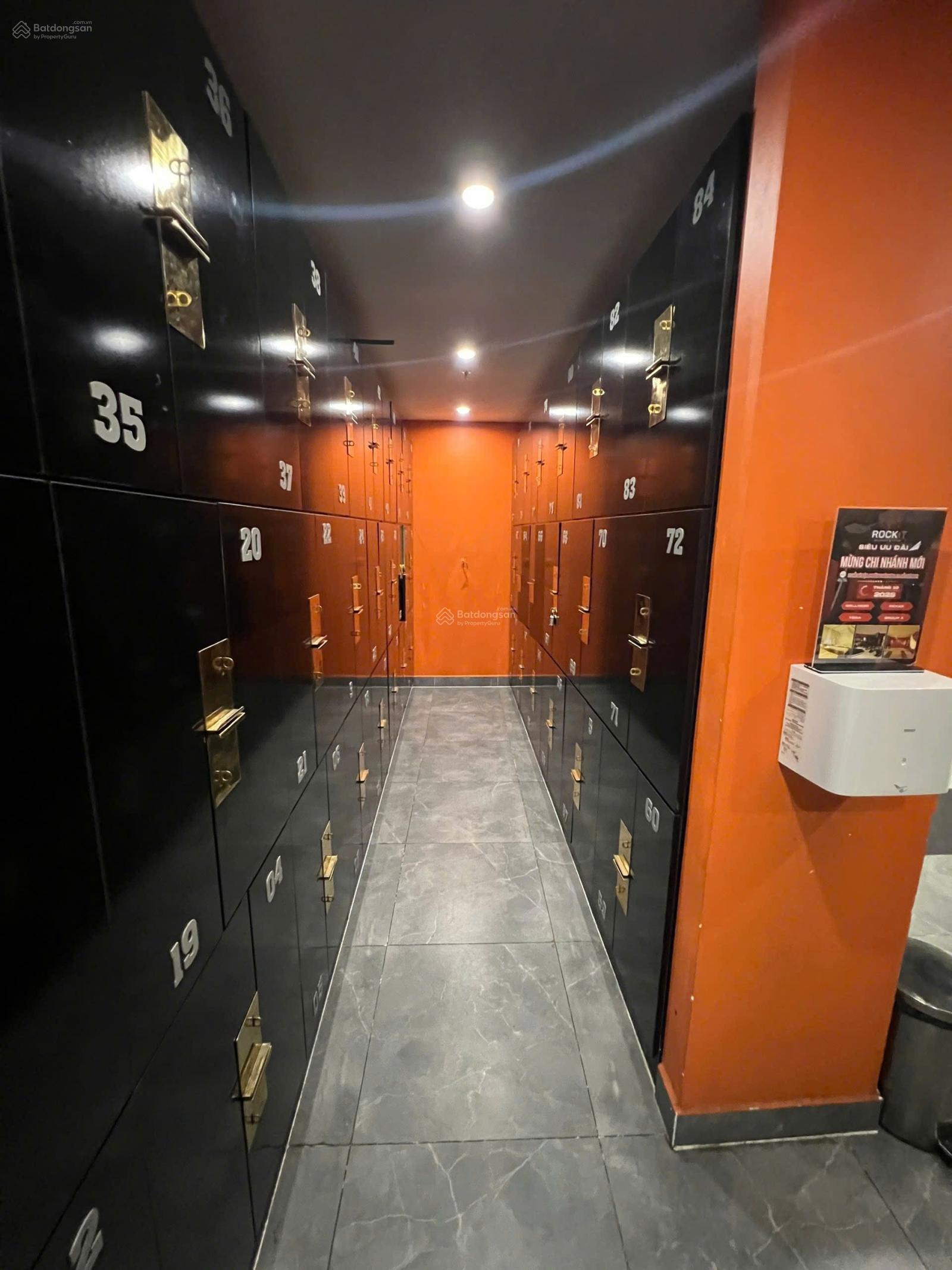 Tòa Đẹp mới Ngang 12m 10 lầu 1400m2 TM Pccc 24 Đinh Bộ Lĩnh Tòa Đẹp mới Ngang 12m 10 lầu 1400m2 TM Pccc 24 Đinh Bộ Lĩnh