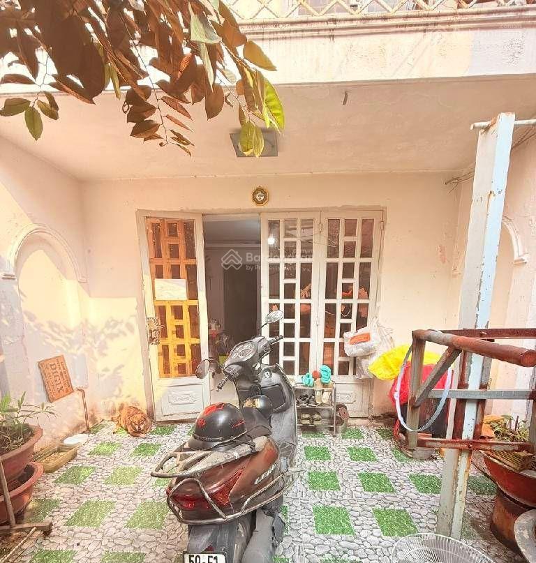 Bán nhà Tân Thuận Tây, Quận 7 ngay Cư Xá Ngân Hàng, 75m, chỉ 8.2 tỷ, cao 2 tầng