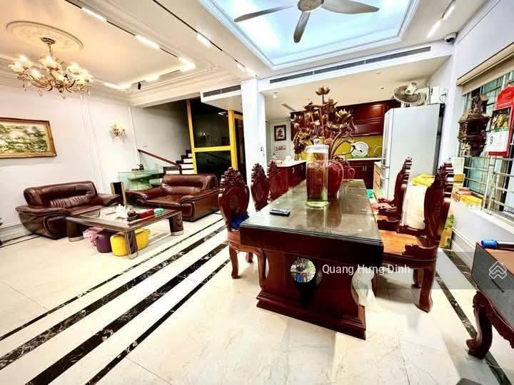 Biệt Thự An Vượng Dương Nội Giáp Aeon Hà Đông 180m2-Full Nội Thất Thang Máy, Ở Luôn, Giáp Công Viên