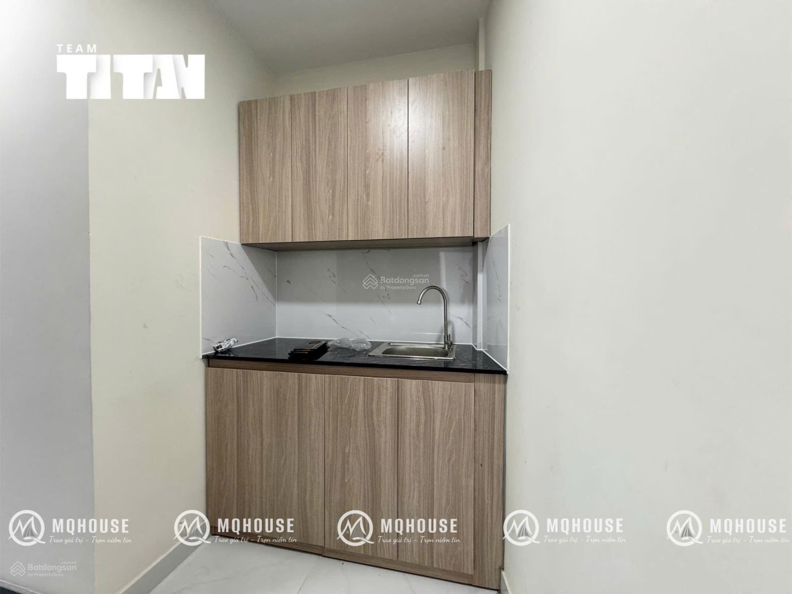 Căn hộ tách bếp cửa sổ lớn cực thoáng, gần ngã tư Hàng Xanh, chợ Bà Chiểu - Chu Văn An - Bình Thạnh