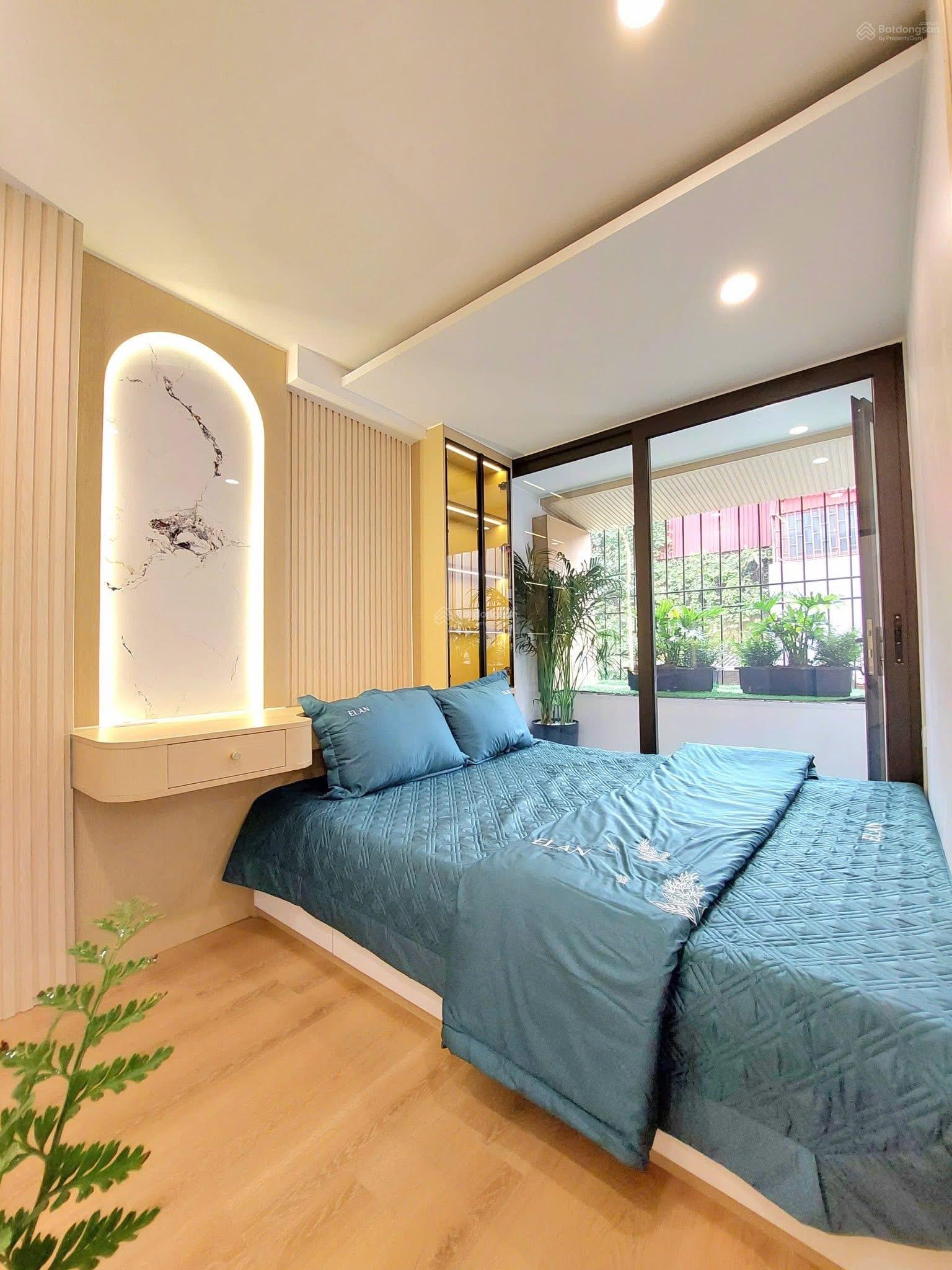 Hiếm - tập thể ĐH Bách Khoa - ô tô đỗ chân toà - 69m2 | 2PN + 2WC