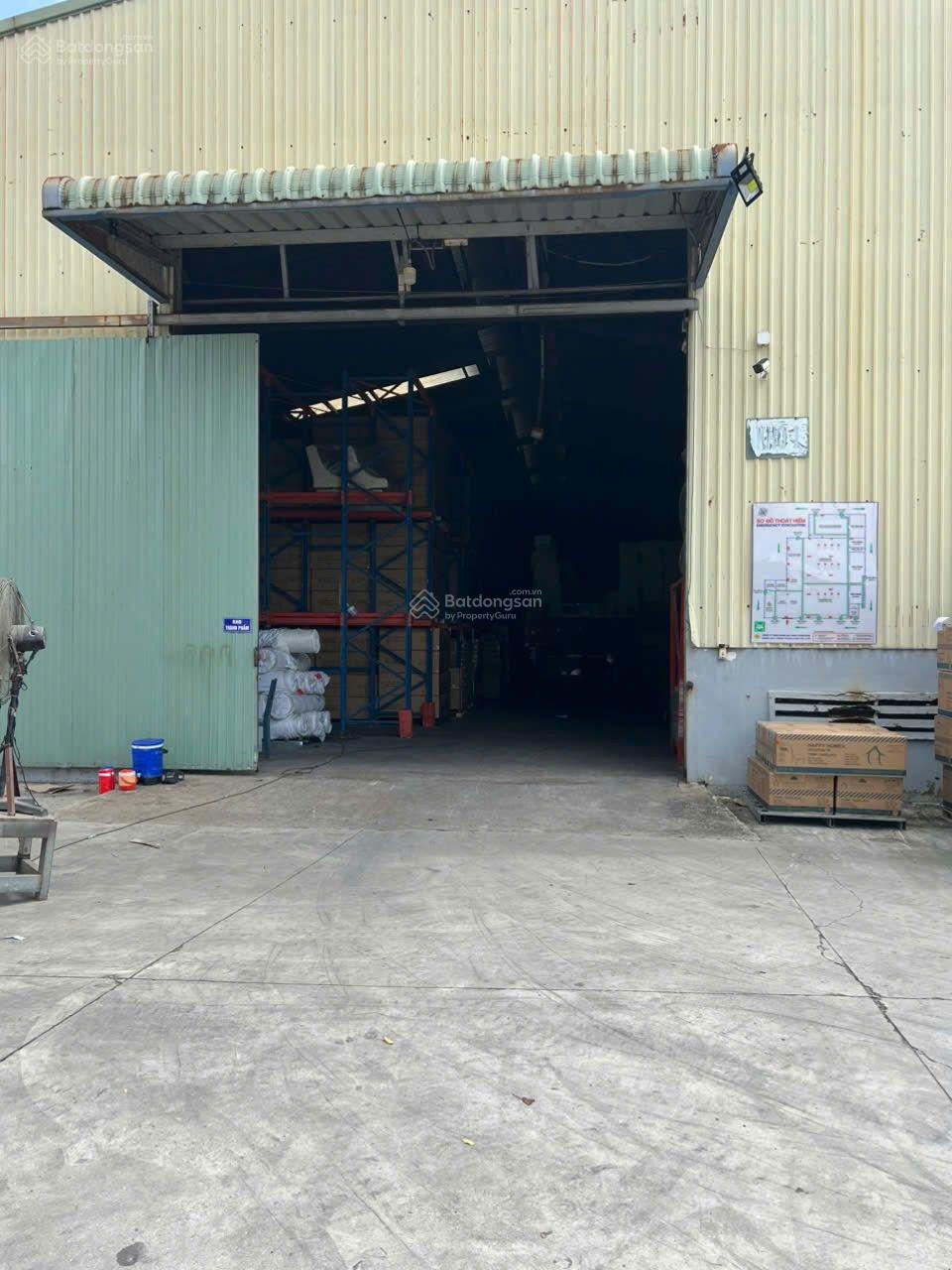 Cho thuê kho xưởng đẹp 3000m2 ở Phường An Phú TP Thuận An Bình Dương. LH: 0908 954 ***