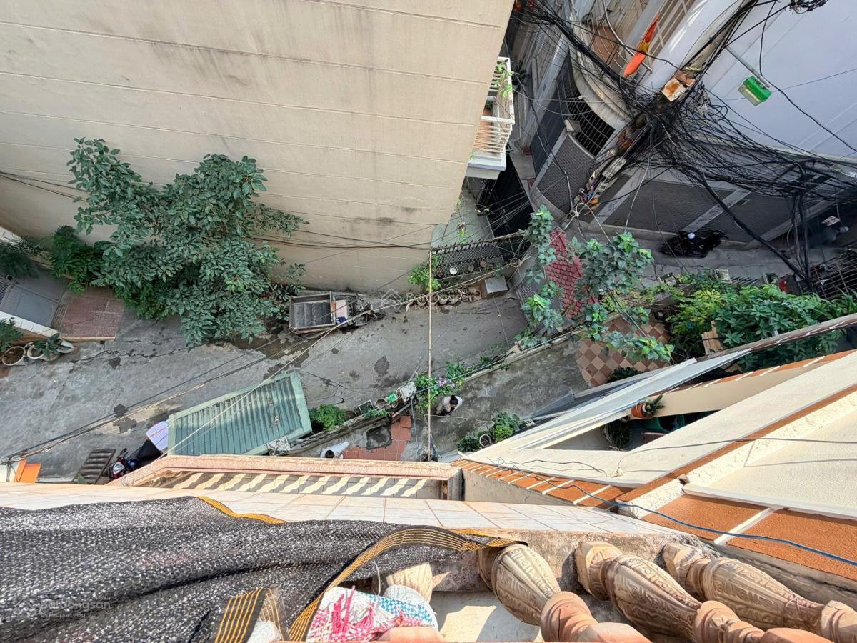 Bán nhà Láng Hạ - Ba Đình, 65m2, mặt tiền 5m, 4 tầng, thoáng trước sau, đang cho thuê 25tr/tháng