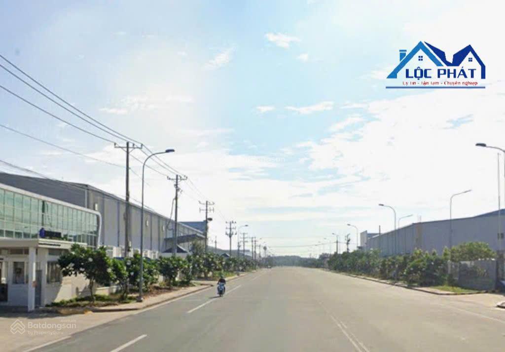 Bán đất (SKC) xây dựng xưởng 1,5ha giá chỉ 71 tỷ. KCN Long Thành - Đồng Nai: 0937 980 ***