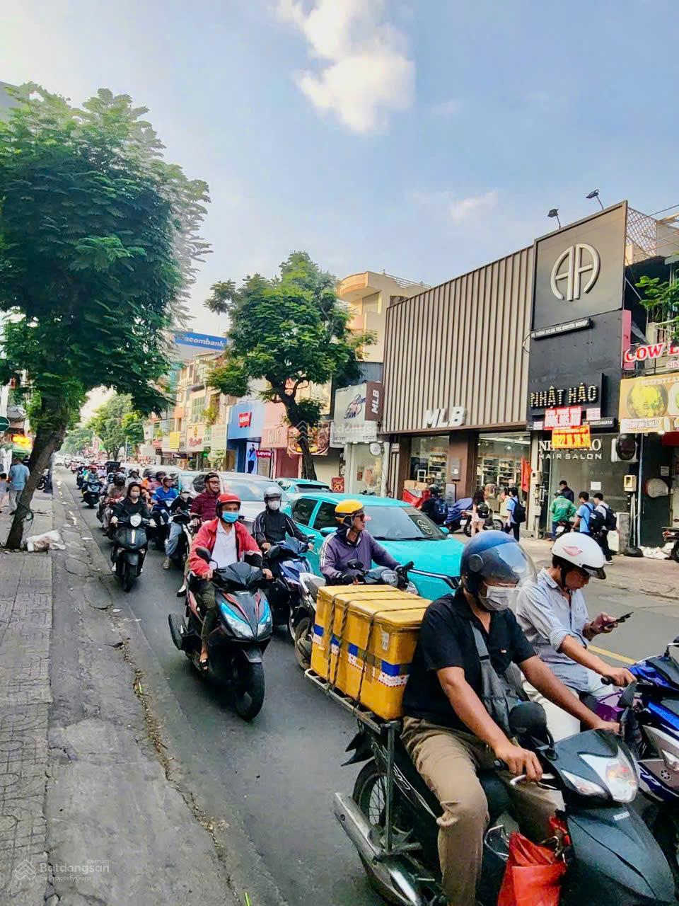 MẶT TIỀN KINH DOANH LÊ VĂN SỸ PHÚ NHUẬN. Liên hệ Điệp 0903 070 *** MẶT TIỀN KINH DOANH LÊ VĂN SỸ PHÚ NHUẬN. Liên hệ Điệp 0903 070 ***