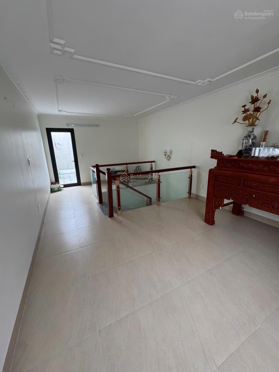 View công viên hướng ĐB quá đẹp. Giá rẻ 56m Ht 5 tầng full đồ T2-3-4-5 chia 2PN Sẵn sổ đ