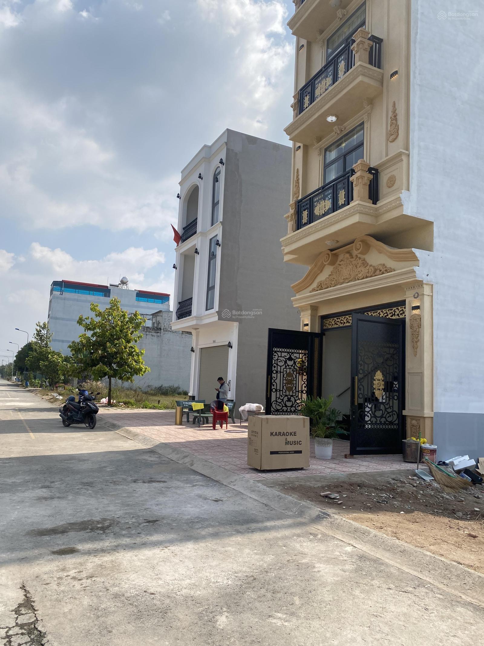 Bán lô 105m2 hướng Nam đường N5, gần trường Đinh Tiên Hoàng trong KDC An Thuận cổng chính sân bay