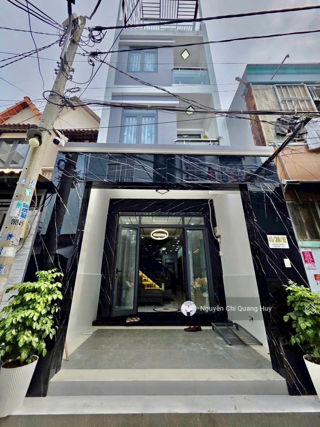 Nhà phố hiện đại, xây dựng tâm huyết - Hẻm 41 Chuyên Dùng Chín Q7 - 4m x 15m Giá 7,99 tỷ