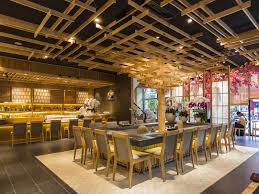 Cho thuê nhà mặt phố Vũ Phạm Hàm 140m2 x 5 tầng mặt tiền 6m vị trí sầm uất kinh doanh tốt0869 727 ***