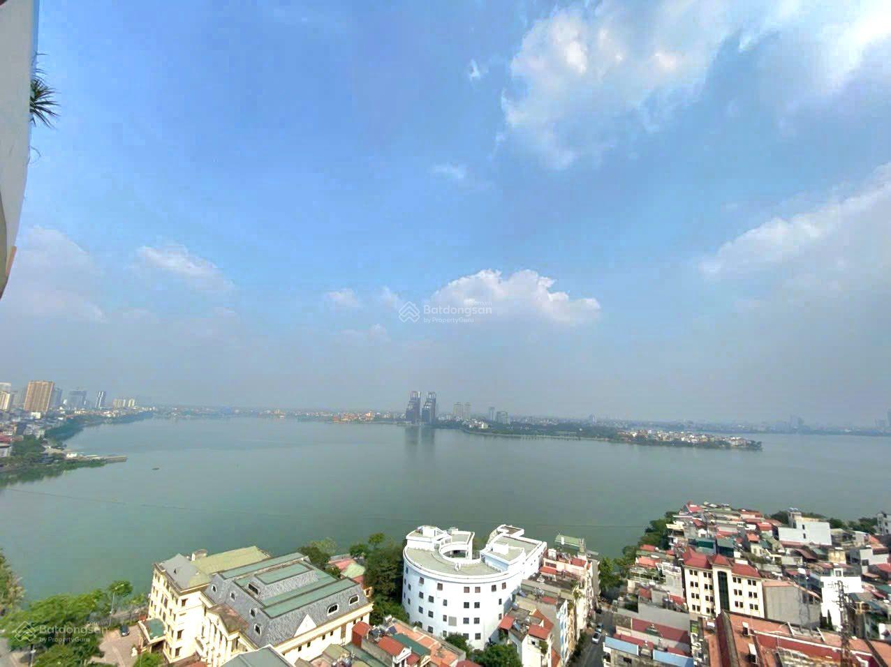 Bán nhà Lạc Long Quân 175m2, 9 tẩng 1 hầm giá: 63 tỷ. Tây Hồ