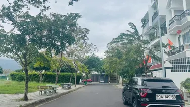 Lô góc sổ hồng đối diện công viên An Bình Tân