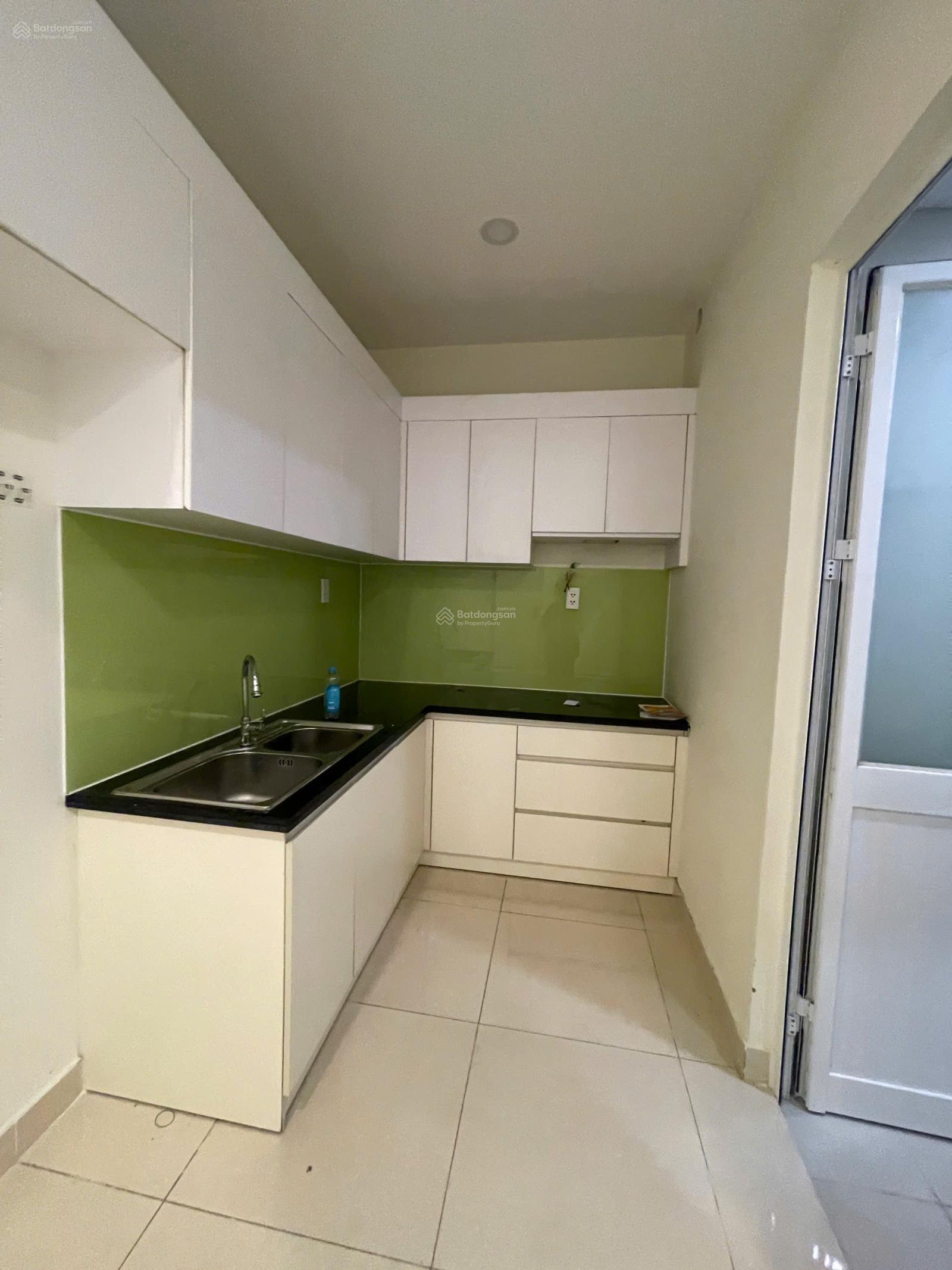 Kẹt tiền bán gấp căn 62m2 2PN 2WC, giá 2,49 tỷ nhà sạch đẹp, giá full VAT