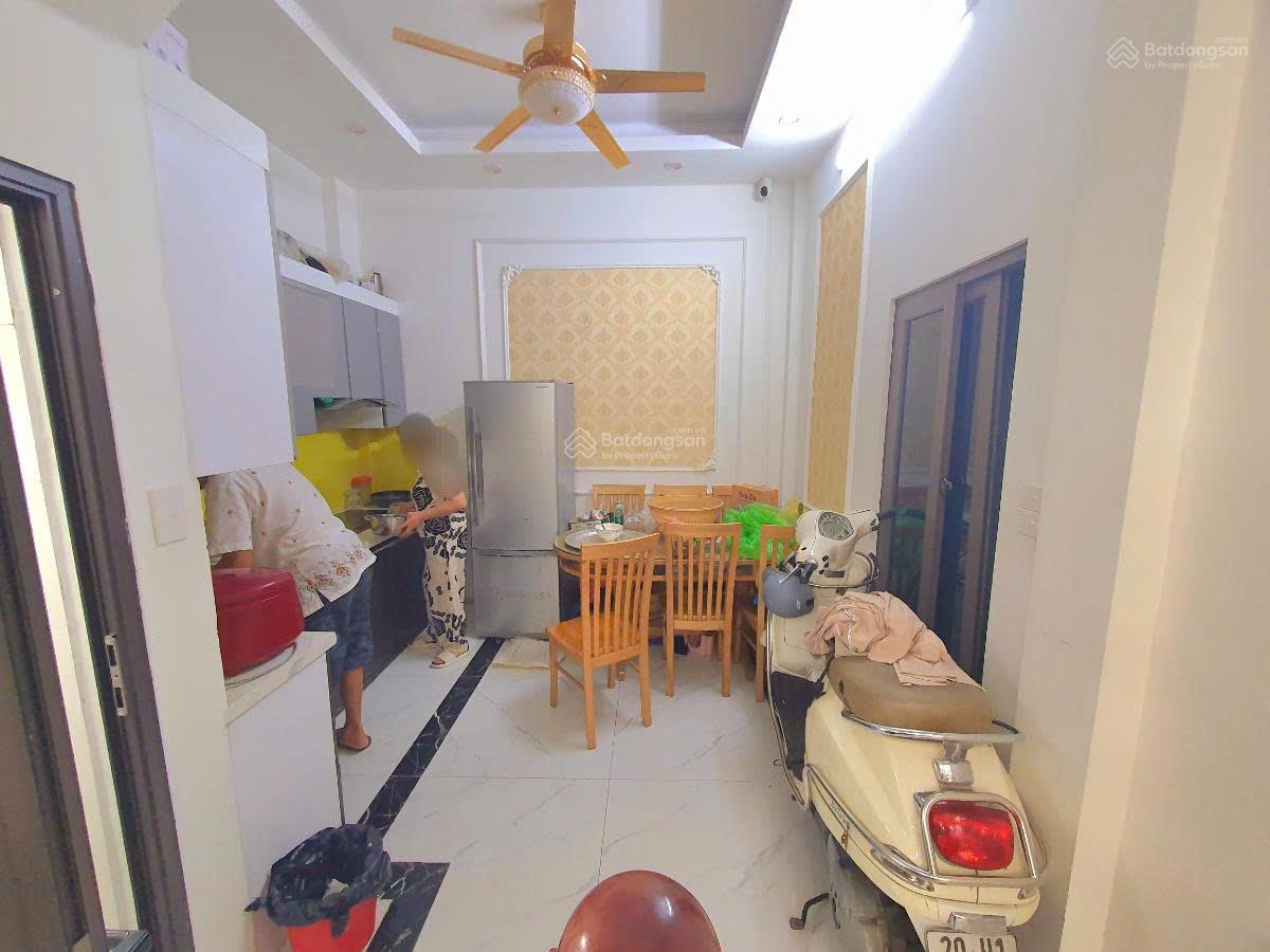 Giá tốt nhất Hoàng Đạo Thành, 38m2x4T, ôtô 7 chỗ đỗ cửa, giá 6,8 tỷ (Cam kết nhà thật giá chuẩn)