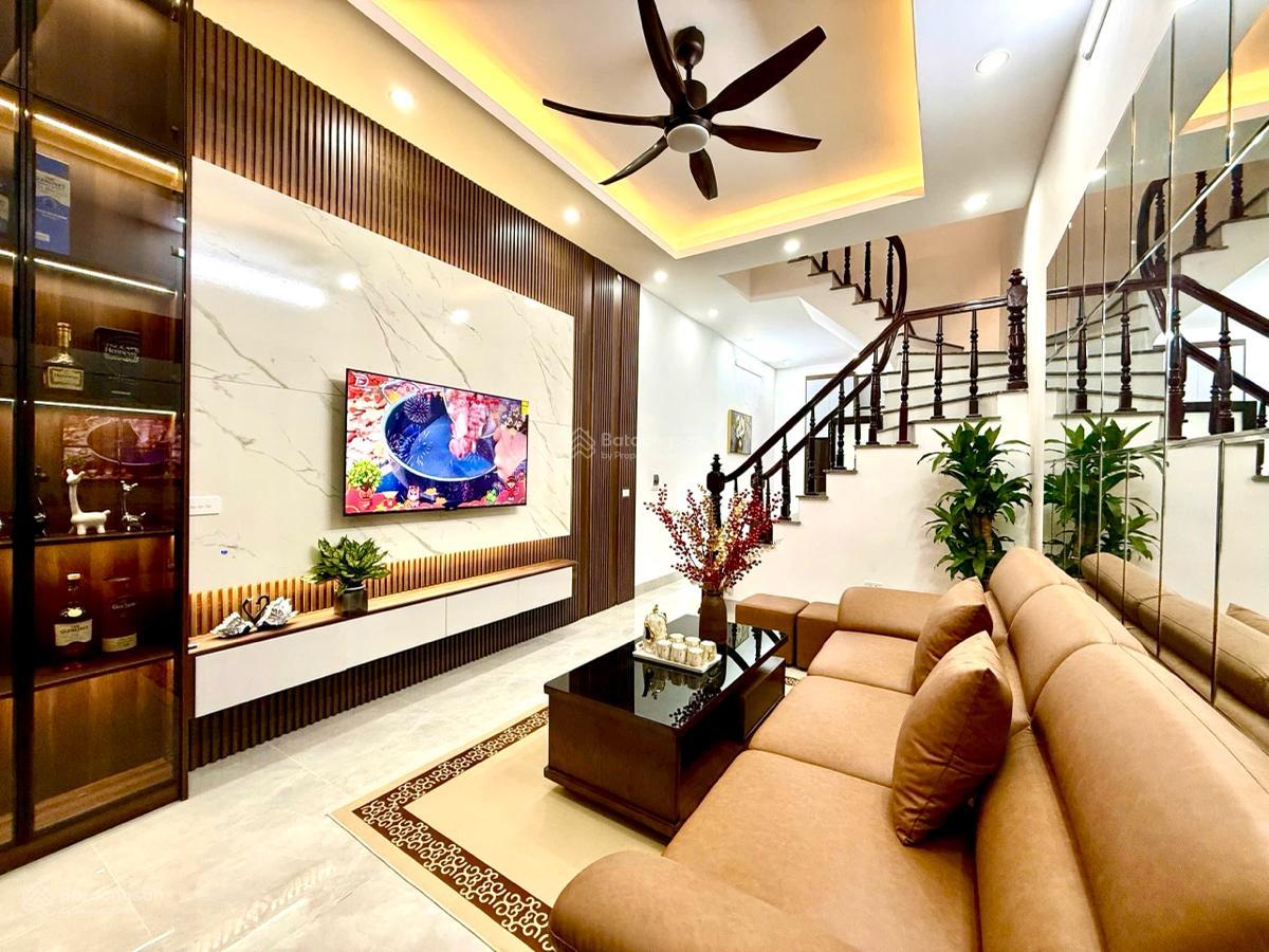 SIÊU PHẨM PHỐ TRƯỜNG CHINH- ĐỐNG ĐA-NHÀ MỚI Ở LUÔN, FULL NỘI THẤT- NGÕ THOÁNG SÁNG -VÔ VÀN TIỆN ÍCH