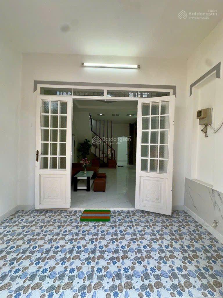 Nhà 2 tầng tặng full nội thất đường Thạnh Lộc 37, phường Thạnh Lộc, Q12 DT 72m2 (6mx12m) 4,45tỷ