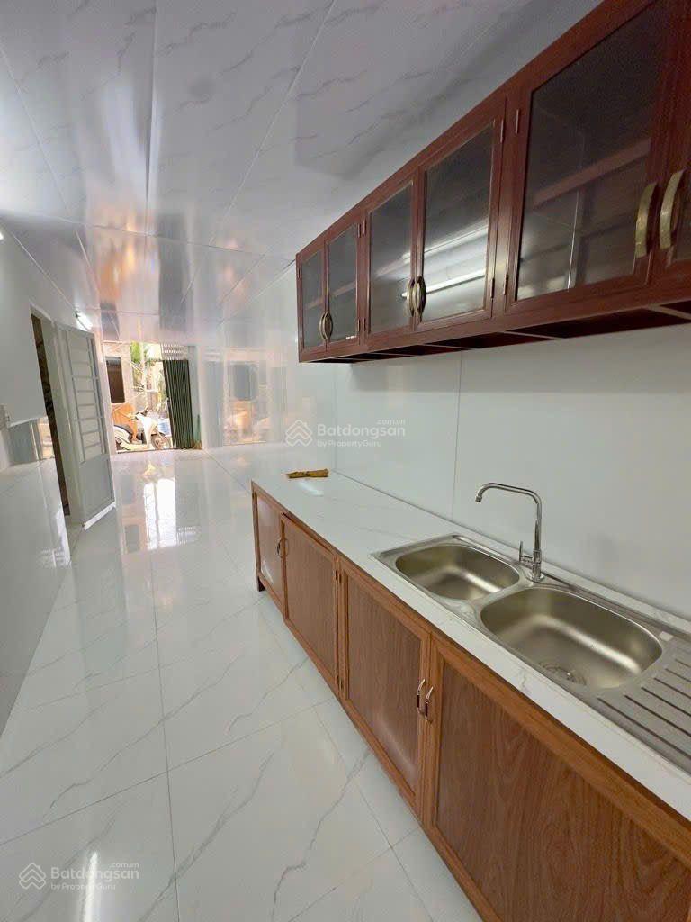 Nhà 2 tầng tặng full nội thất đường Thạnh Lộc 37, phường Thạnh Lộc, Q12 DT 72m2 (6mx12m) 4,45tỷ