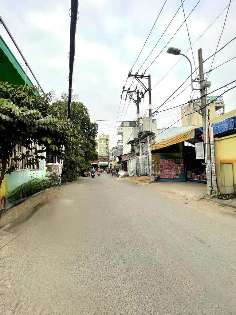 SIÊU PHẨM NGUYỄN SƠN ND Ô TÔ NGỦ TRONG NHÀ  CHỢ BÌNH LONG 5 TẦNG DTSD 180M2 5PN HƠN 6 TỶ