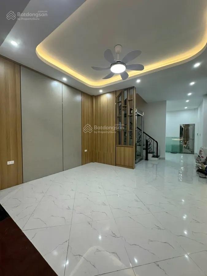 NHÀ ĐẸP MỚI KENG 5 TẦNG THANG MÁY 2 MẶT NGÕ- PHẠM VĂN ĐỒNG 40m2 - 5 tầng - MT4,5m /giá 9,9 tỷ * NHÀ ĐẸP MỚI KENG 5 TẦNG THANG MÁY 2 MẶT NGÕ- PHẠM VĂN ĐỒNG 40m2 - 5 tầng - MT4,5m /giá 9,9 tỷ *