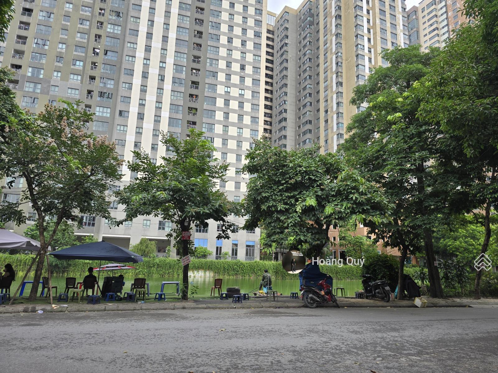 Bán nhà Làng Việt Kiều Châu Âu - Nguyễn Văn Lộc view hồ 80m2* 5 tầng. Vị trí kinh doanh giá 28.5 tỷ