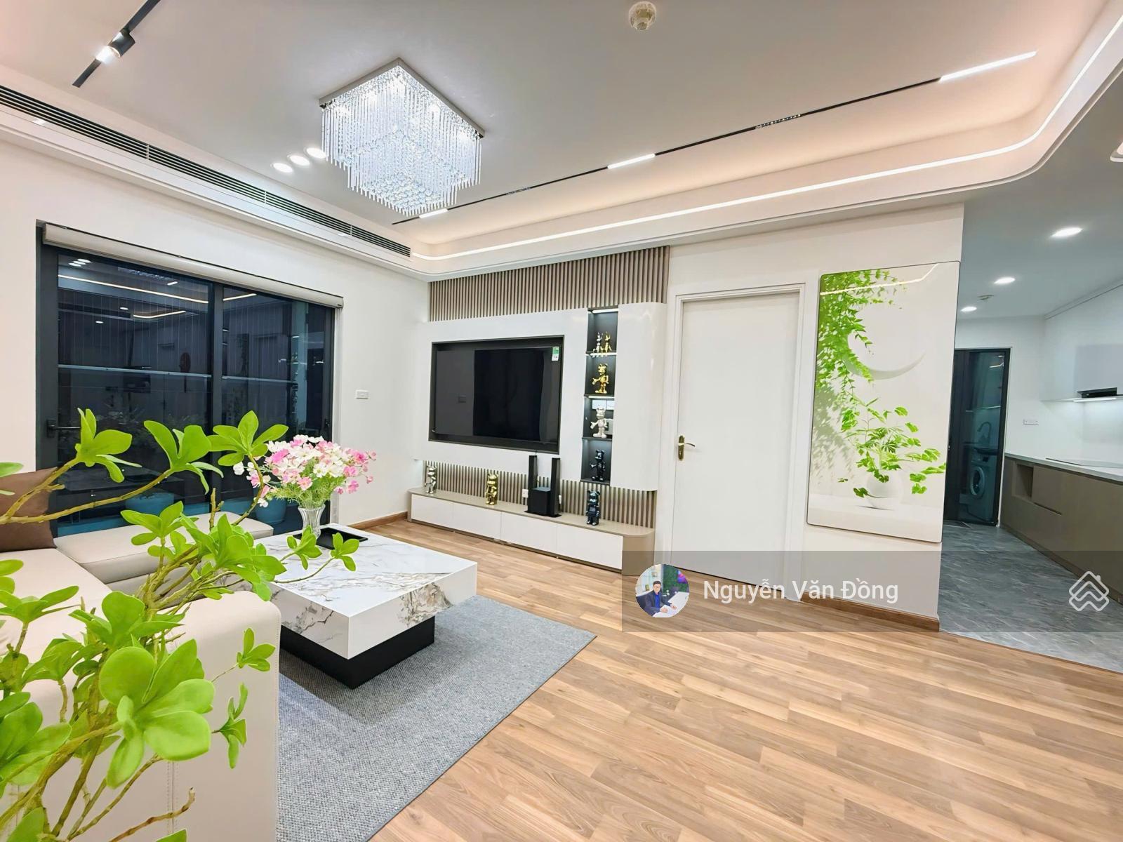 Chính chủ cần bán căn hộ tâm huyết, thiết kế 3 ngủ đẹp, sổ đỏ sẵn giao dịch, tặng kèm nội thất