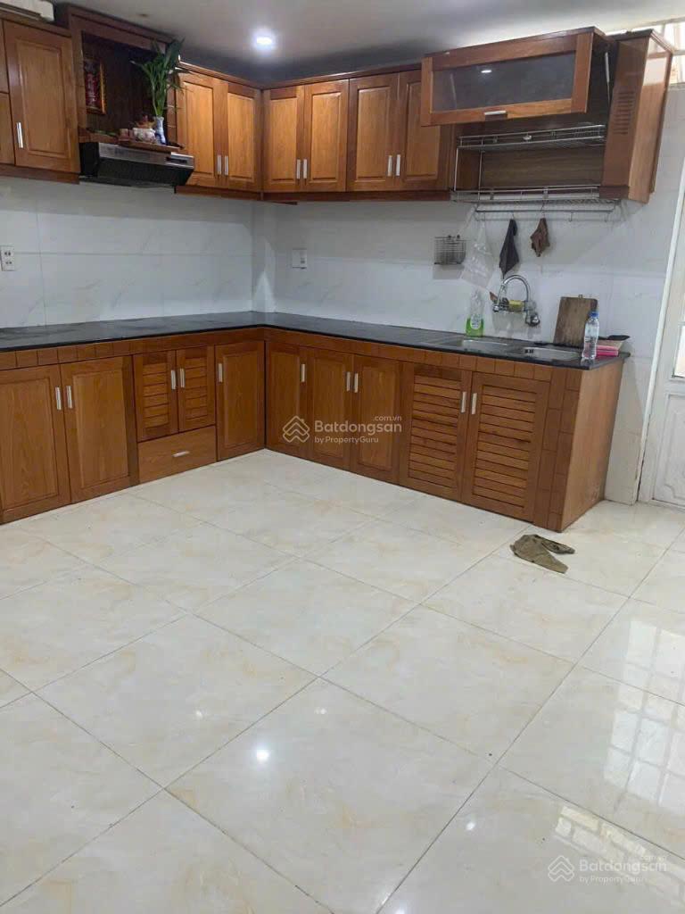 Bán nhà 4 tầng đường (7m5) Hàn Thuyên, Hải Châu. DT 77m2 giá 10.8 tỷ TL