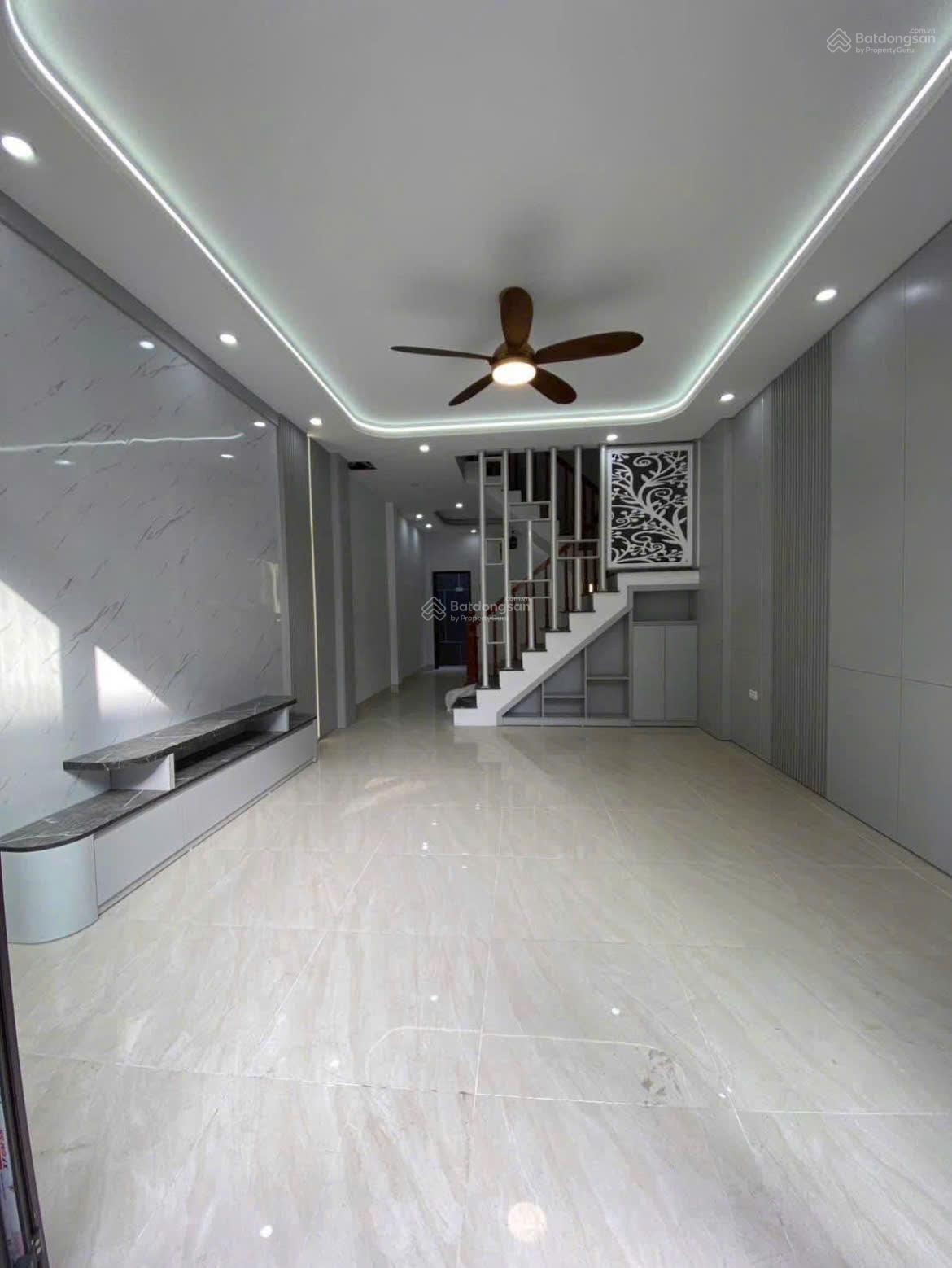 Bán nhà 4 tầng - 52m² - gần KĐT Đô Nghĩa - ĐH Phenika - bệnh viện Nhi HN - hoàn thiện full nội thất