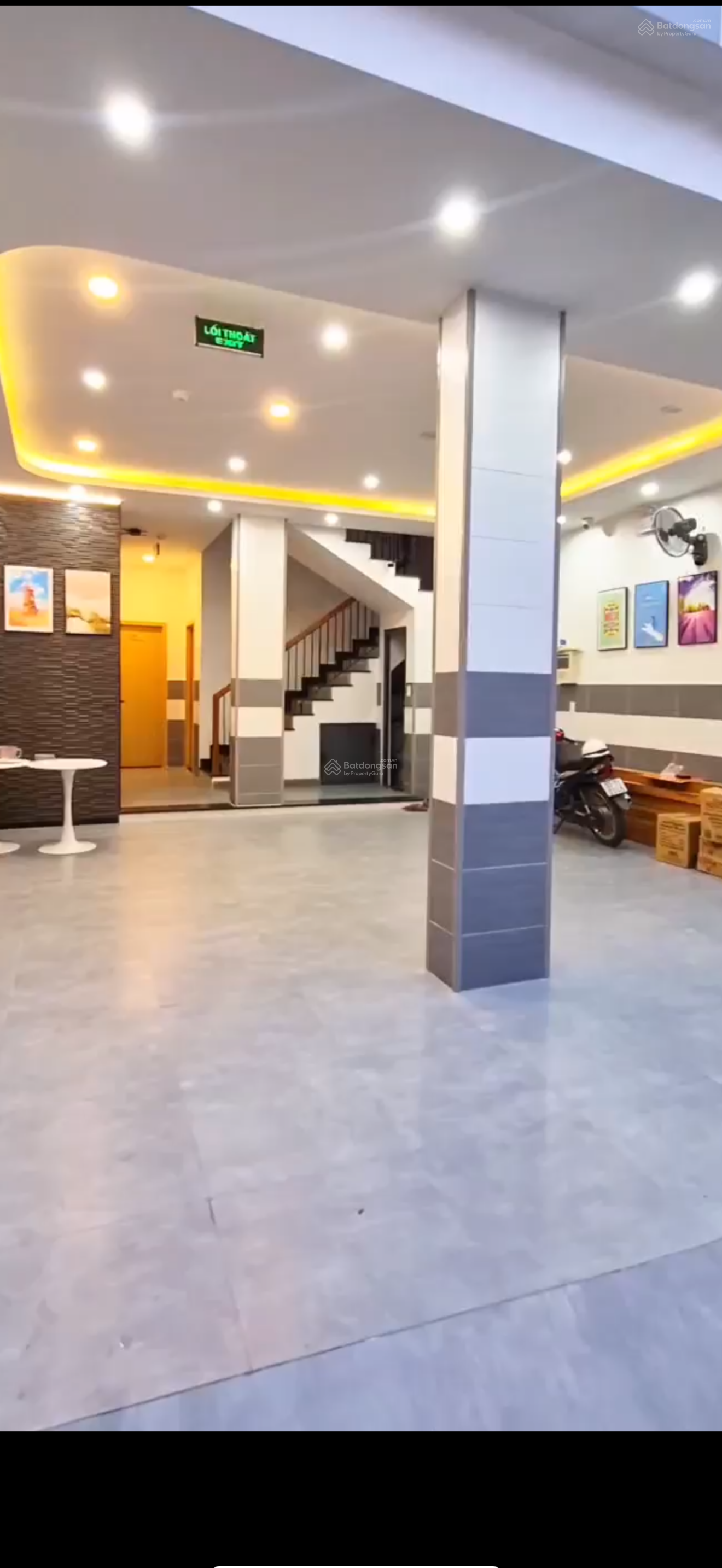 Bán CHDV 3 lầu đường Cao Thắng, P. 12, Quận 10