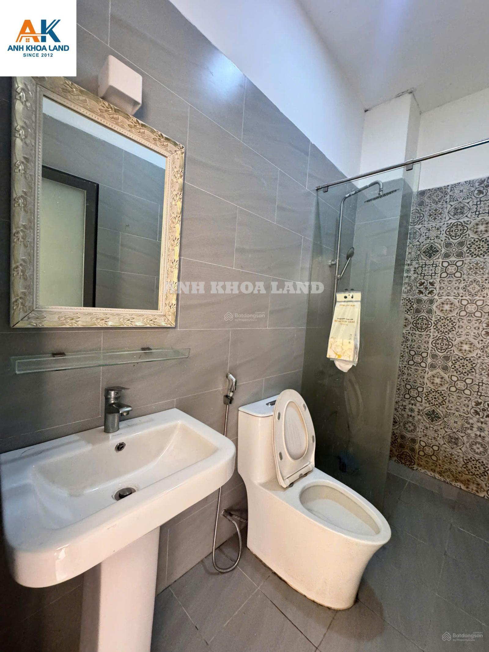 Bán nhà 1 trệt 2 lầu Trường Thạnh - 4 phòng ngủ - Giá 6.4 tỷ - Sổ sẵn công chứng