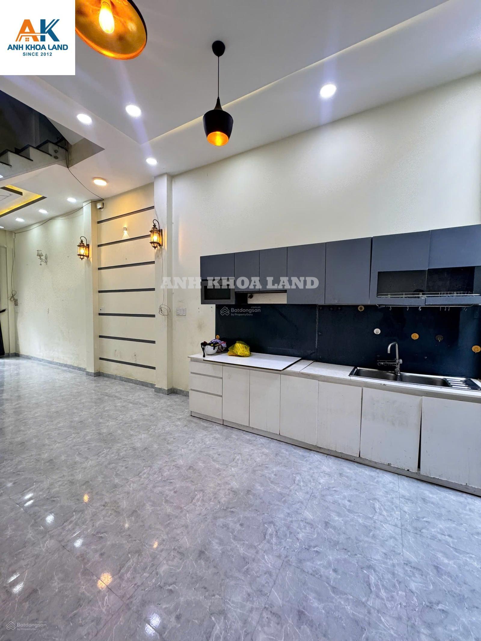 Bán nhà 1 trệt 2 lầu Trường Thạnh - 4 phòng ngủ - Giá 6.4 tỷ - Sổ sẵn công chứng