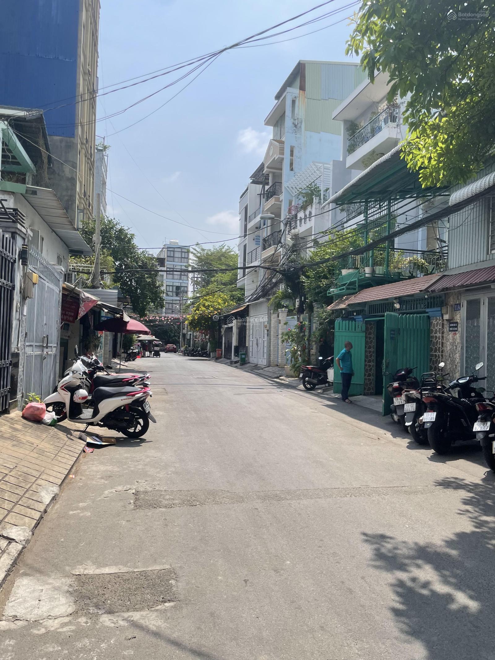 Cần bán nhanh lô đất hẻm 8m Lê Văn Lương Cần bán nhanh lô đất hẻm 8m Lê Văn Lương