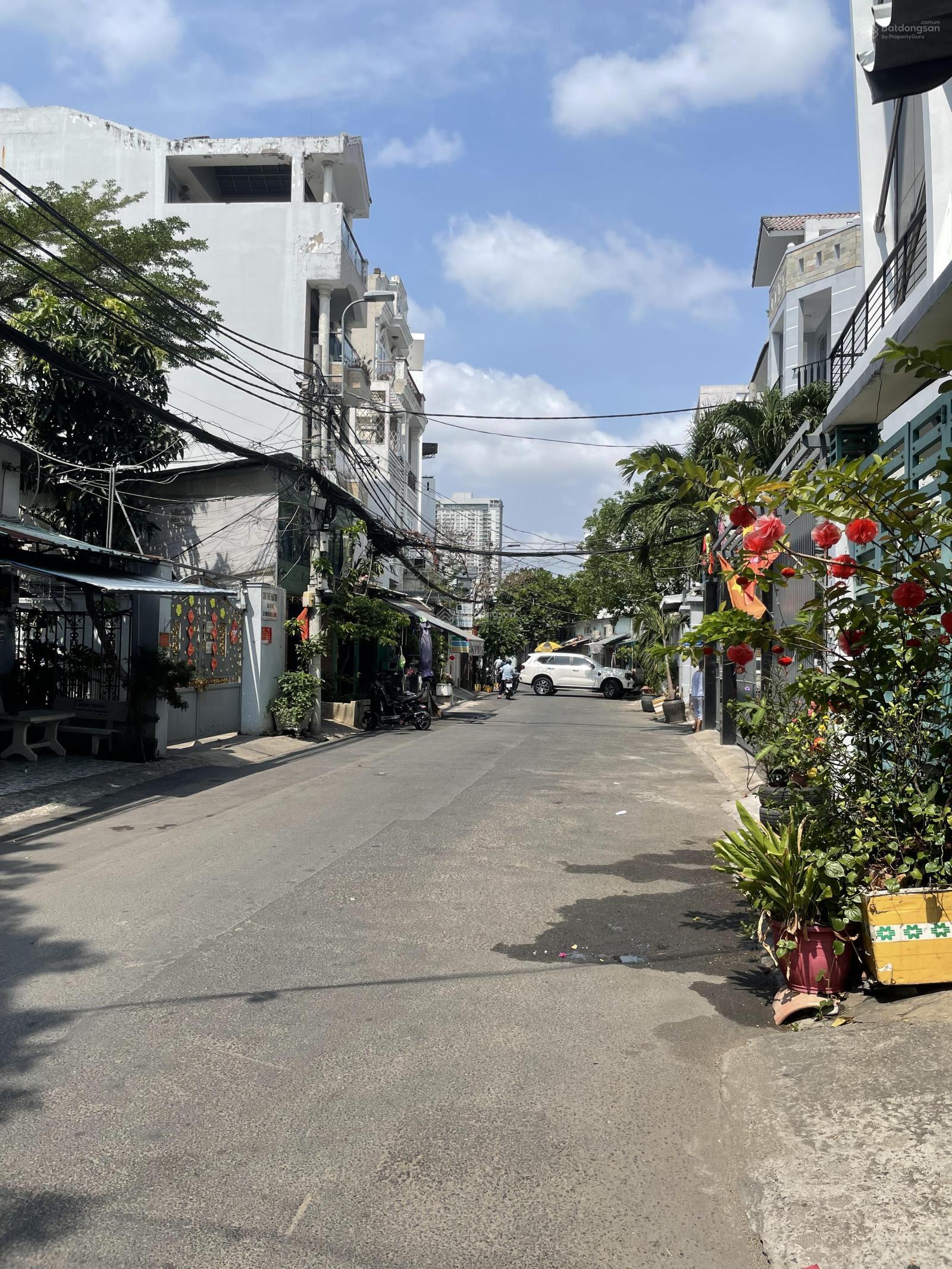 Cần bán nhanh lô đất hẻm 8m Lê Văn Lương Cần bán nhanh lô đất hẻm 8m Lê Văn Lương