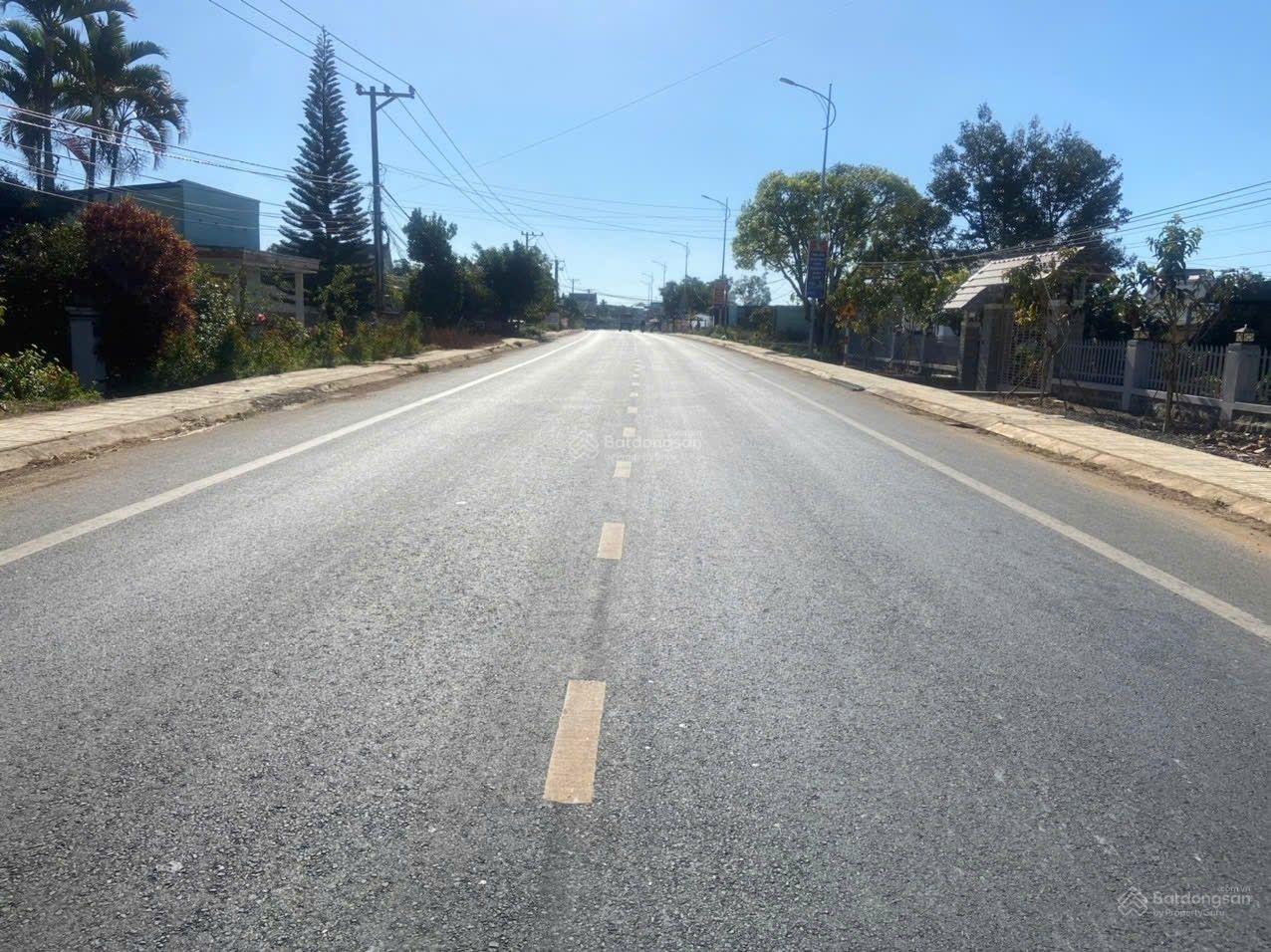 Bán biệt thự vườn 3500m2 xã Tân Hội Đức Trọng, mặt tiền ĐT 724 (Tân Đà)