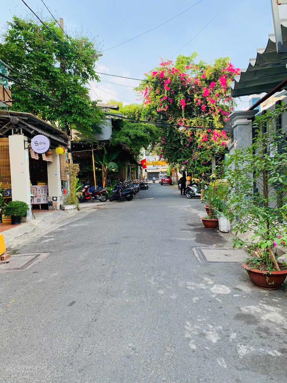 hẻm 7m Tân Sơn Nhì Phường Tân Sơn Nhì dt 6mx25m giá 14 tỷ