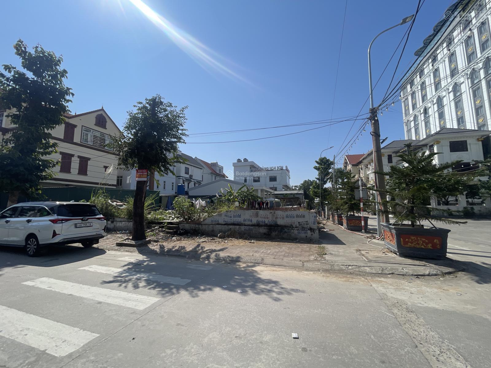 Ô biệt thự VIP góc 297m2 Khu đô thị mới Cái Dăm. Vị trí đẹp ngay trung tâm Bãi Cháy