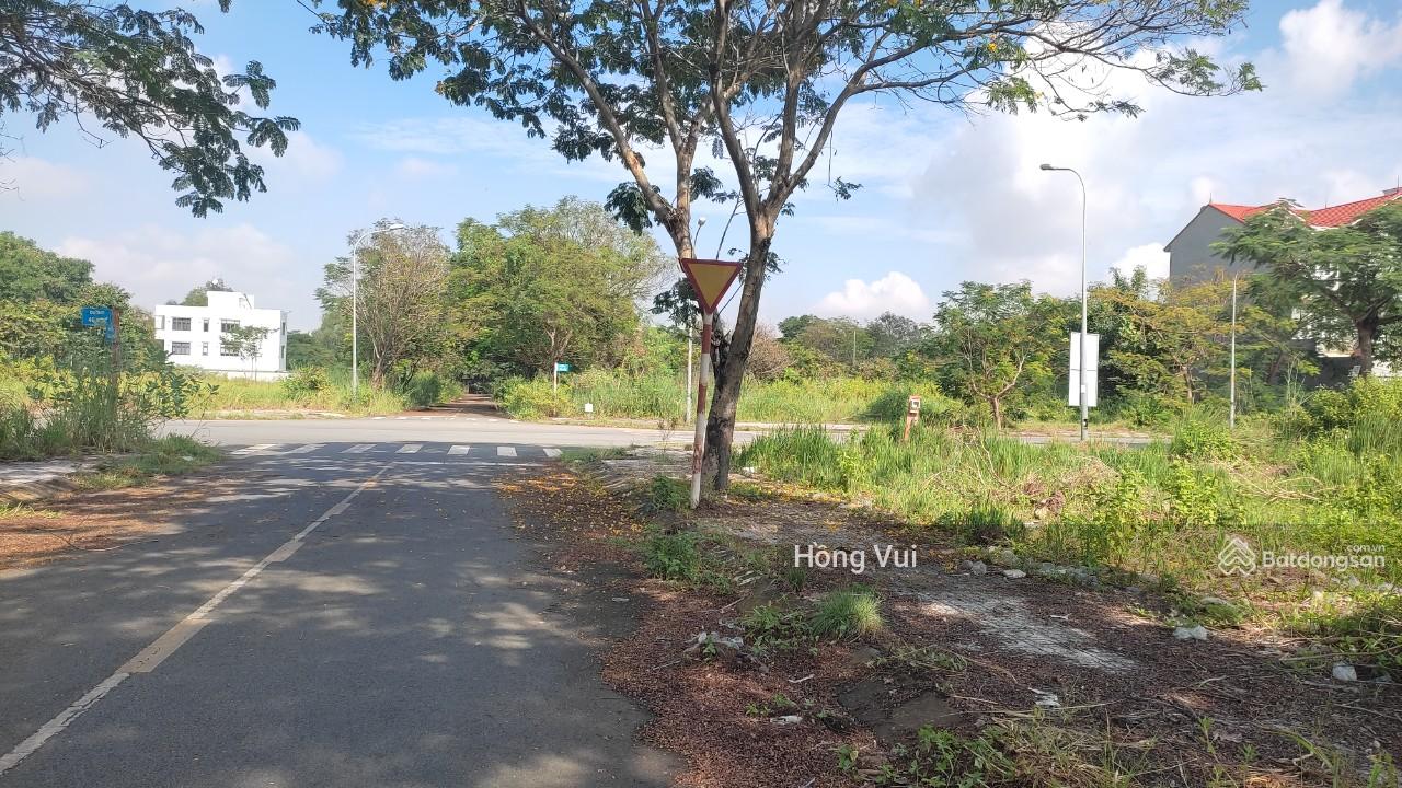 Cần bán đất Cát Lái, 5x 20 sổ đỏ giá 73tr/m bớt lộc,LH 0938 821 ***