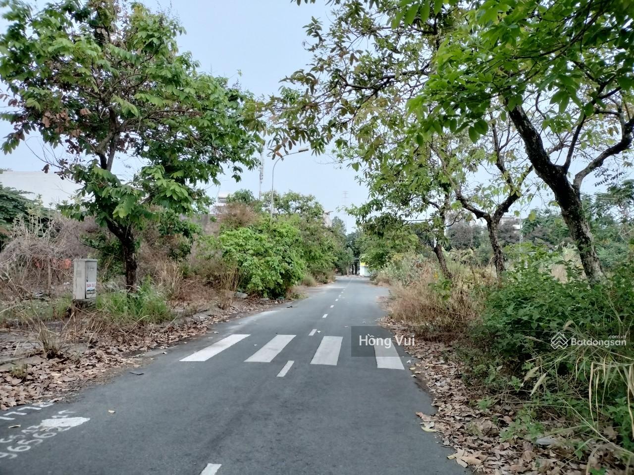 Cần bán đất Cát Lái, 5x 20 sổ đỏ giá 73tr/m bớt lộc,LH 0938 821 ***