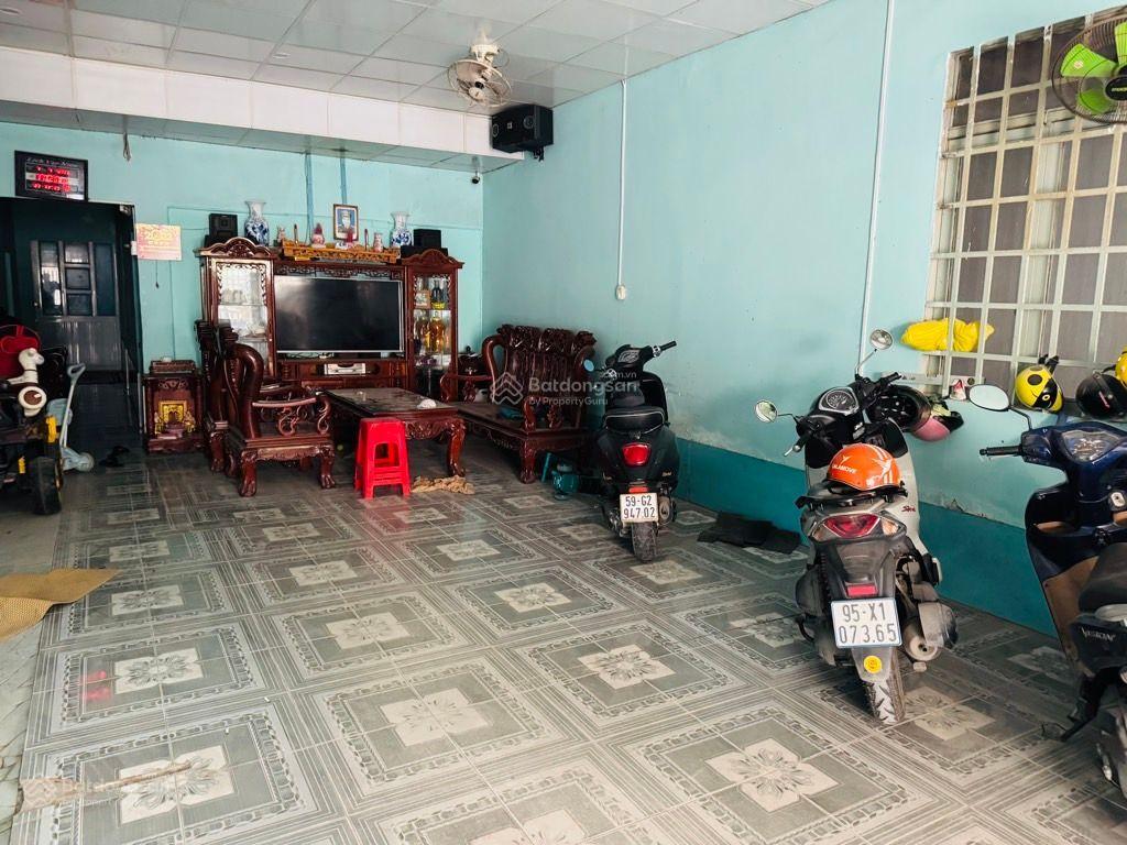 NGANG 6M NHÀ MẶT TIỀN VỪA Ở VỪA KINH DOANH, GIÁP LÊ VĂN VIỆT. ĐƯỜNG THÔNG