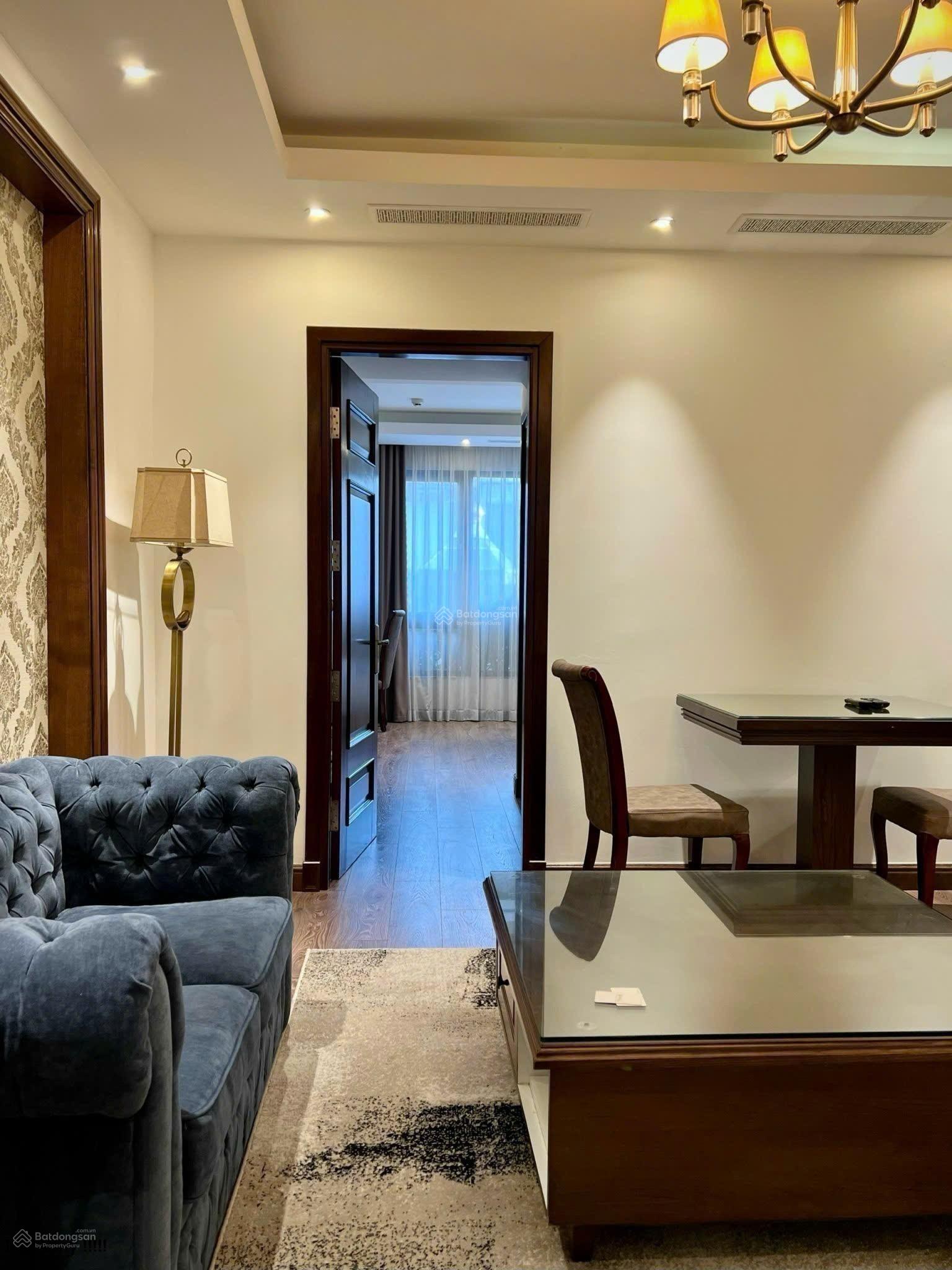 Cho thuê căn hộ 1 ngủ, vip nhất phố Liên Trì, DT 60m2, nội thất như ảnh, 13tr