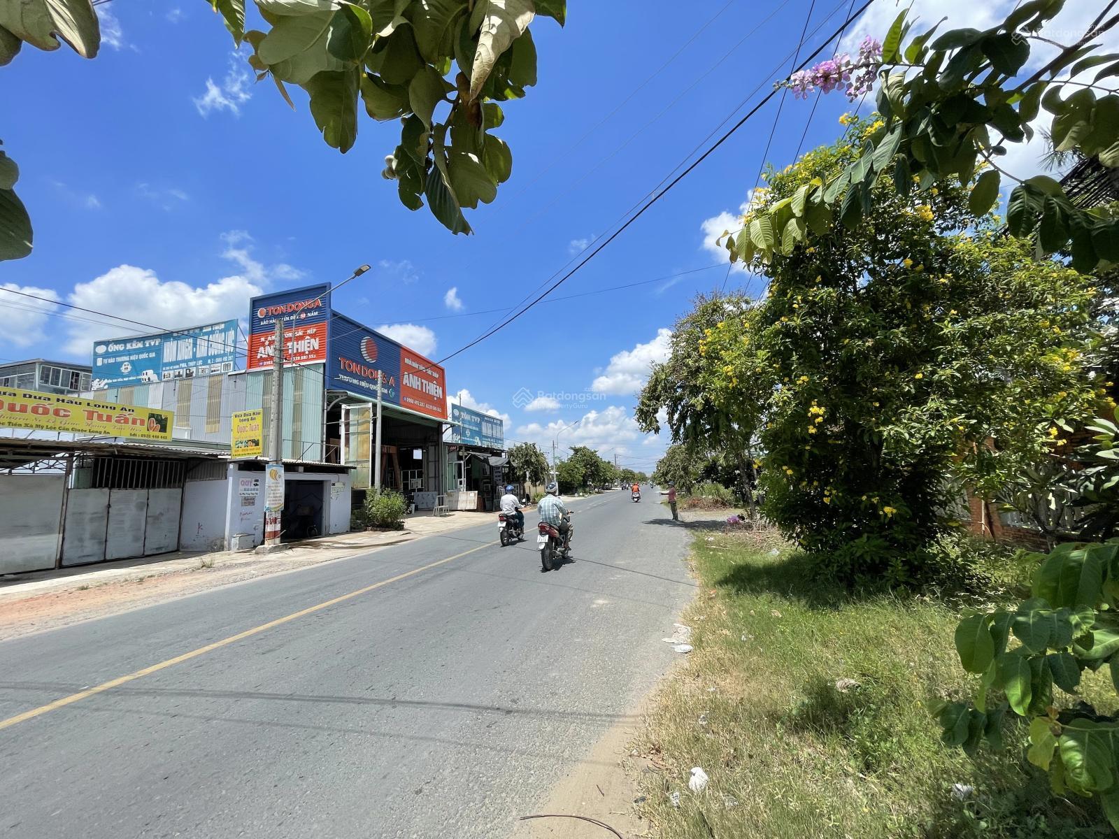 Chính chủ gửi 95m2 ( 4,8m x 20m ) đất thổ, xã Mỹ Lộc, giá rẻ, sổ riêng.