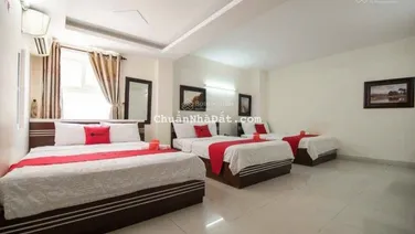 Cho thuê khách sạn góc 2 mặt tiền 46 phòng ngay bãi sau Thùy Vân