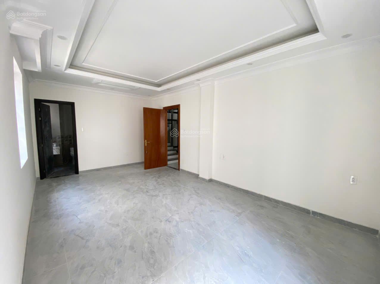 Cho thuê biệt thự mới 100%, 200m2 tại CityLand Park Hills, 70 triệu, Gò Vấp, HCM