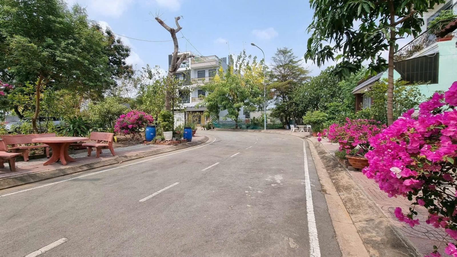 Bán lô đất đẹp trong khu Dân cư Cây Dầu, Đường 249 Hoàng Hữu Nam, Phường Tân Phú, quận 9