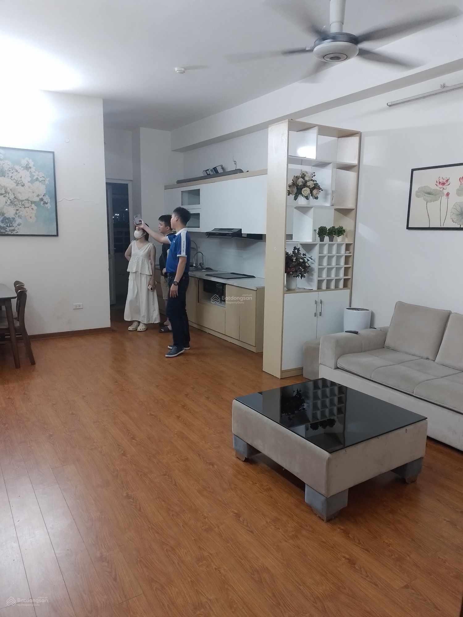 Cho thuê căn hộ 2PN, 1WC view đẹp, 60m2, 8 triệu/th tại Vĩnh Hoàng, Hoàng Mai, Hà Nội Cho thuê căn hộ 2PN, 1WC view đẹp, 60m2, 8 triệu/th tại Vĩnh Hoàng, Hoàng Mai, Hà Nội