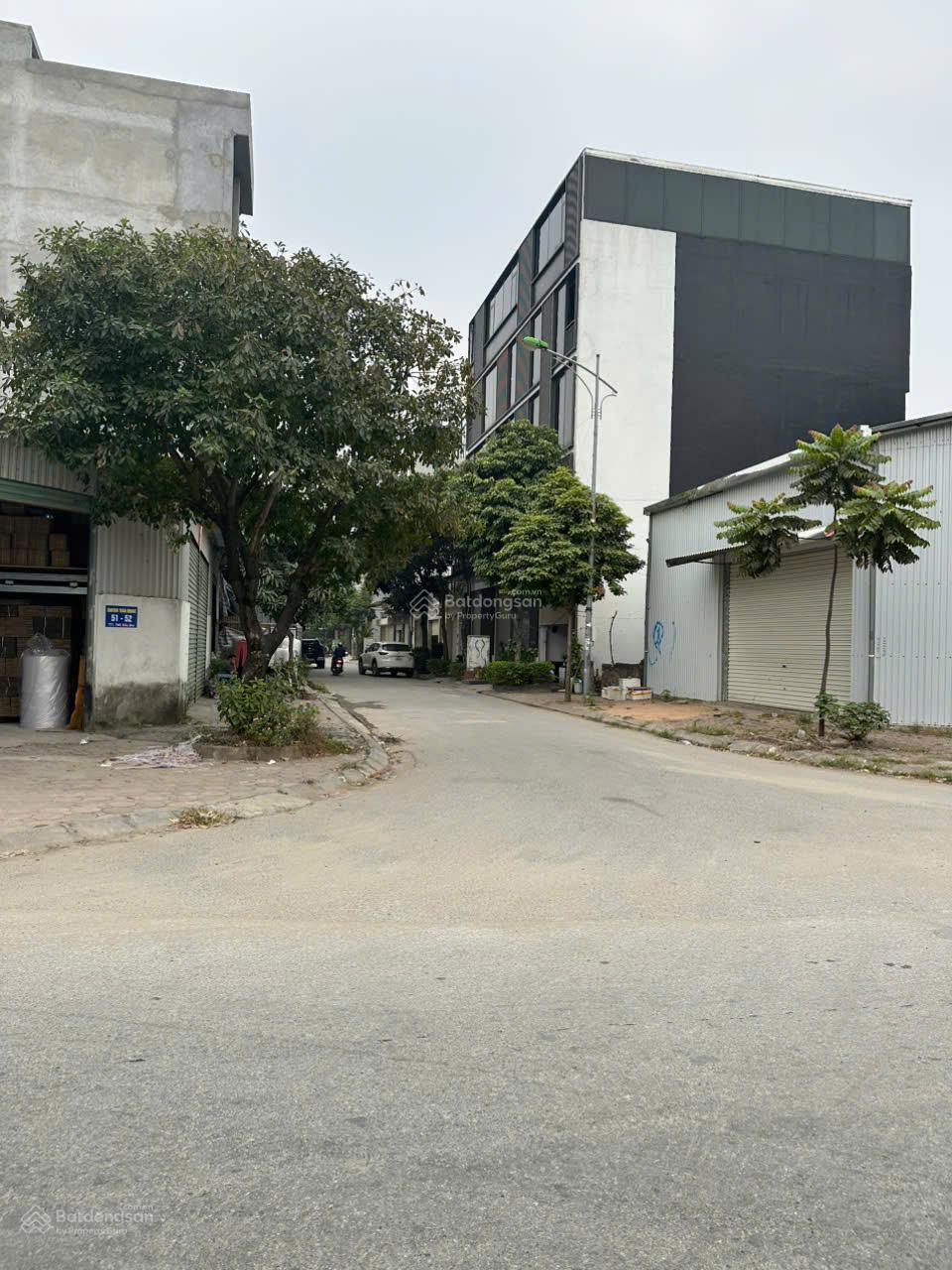 Chính chủ bán đất dịch vụ Kiều Mai 82m2-164m2, mặt tiền 11m giá nhỉnh 200tr/m2.Lh :0888 486 *** Chính chủ bán đất dịch vụ Kiều Mai 82m2-164m2, mặt tiền 11m giá nhỉnh 200tr/m2.Lh :0888 486 ***