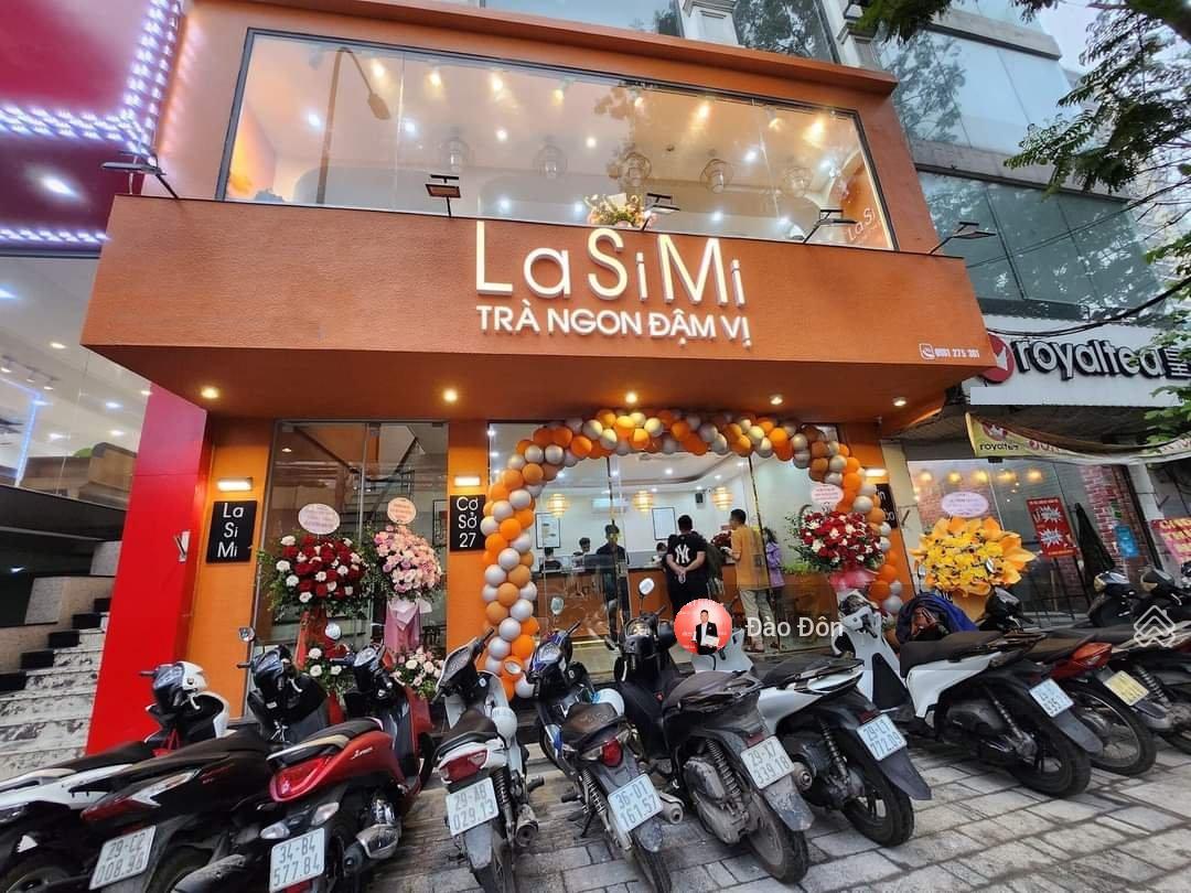 Siêu đẹp, cho thuê nhà mặt phố Khâm Thiên, Đống Đa, DT: 210m x2,5T, MT:6m, Giá thuê: 65 triệu/tháng