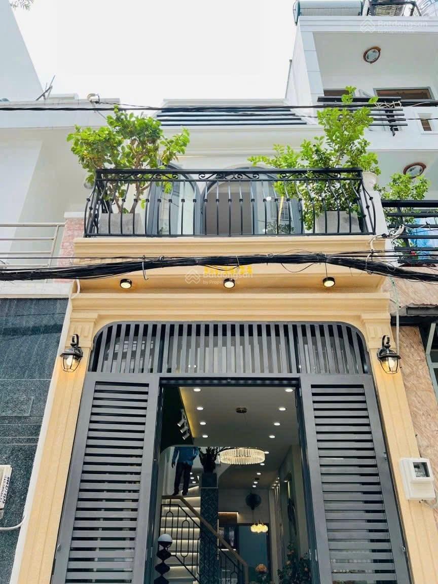 Bán nhà Nguyễn Tư Giản P12 GV. Ngang 3m dài 14m trệt lầu. Có 3 PN 2WC Giá 5 tỷ4 Thương lượng